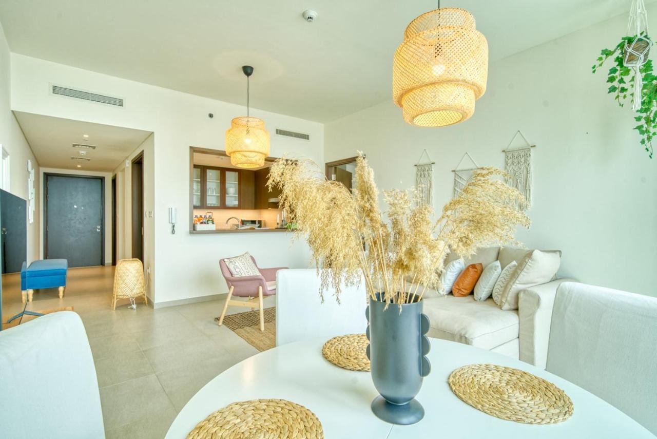 Boho-Chic Cosy 1Br, Minutes To Burj Khalifa Leilighet Dubai Eksteriør bilde