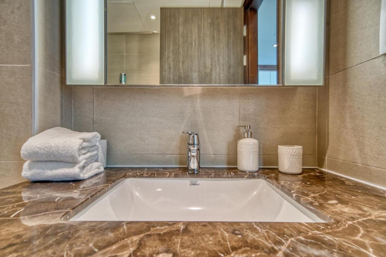 Boho-Chic Cosy 1Br, Minutes To Burj Khalifa Leilighet Dubai Eksteriør bilde
