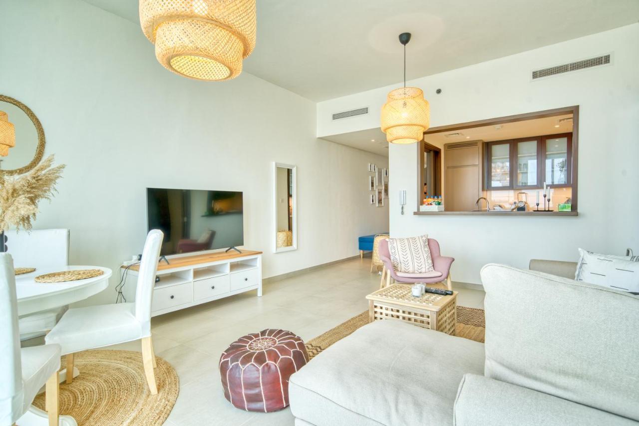 Boho-Chic Cosy 1Br, Minutes To Burj Khalifa Leilighet Dubai Eksteriør bilde